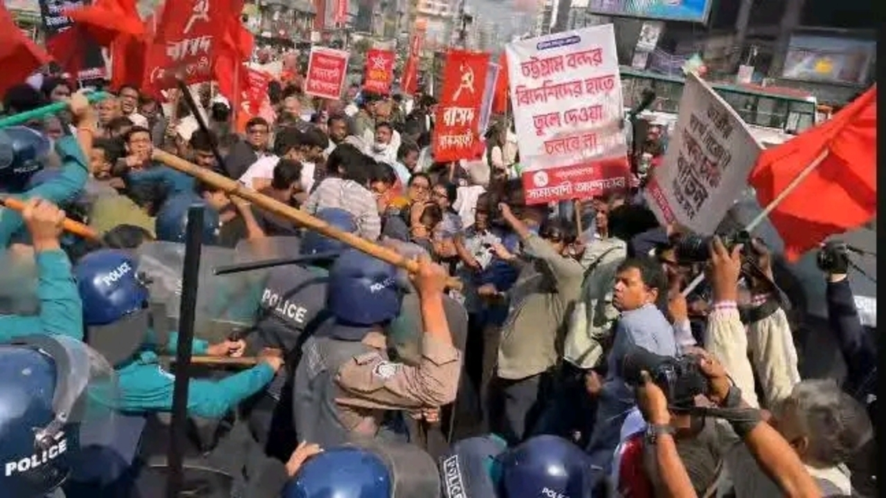 বামপন্থী দলগুলোর কর্মসূচিতে পুলিশের হামলায় প্রতিবাদ সিপিবির