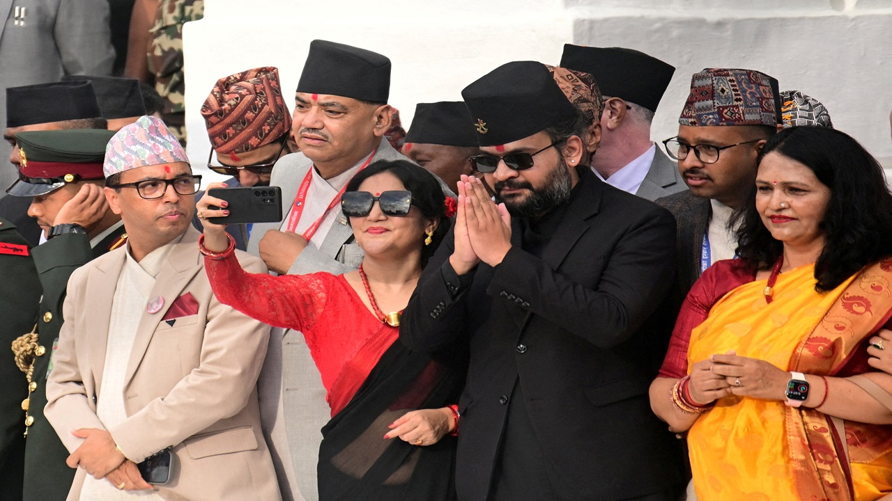 নেপালে ভূমিধস জয় পেল বালেন শাহের দল