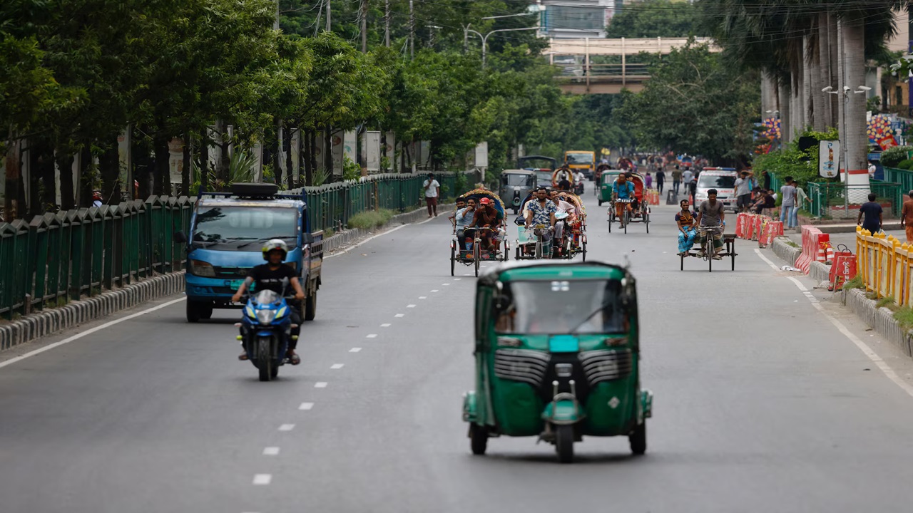 Bangladesh road