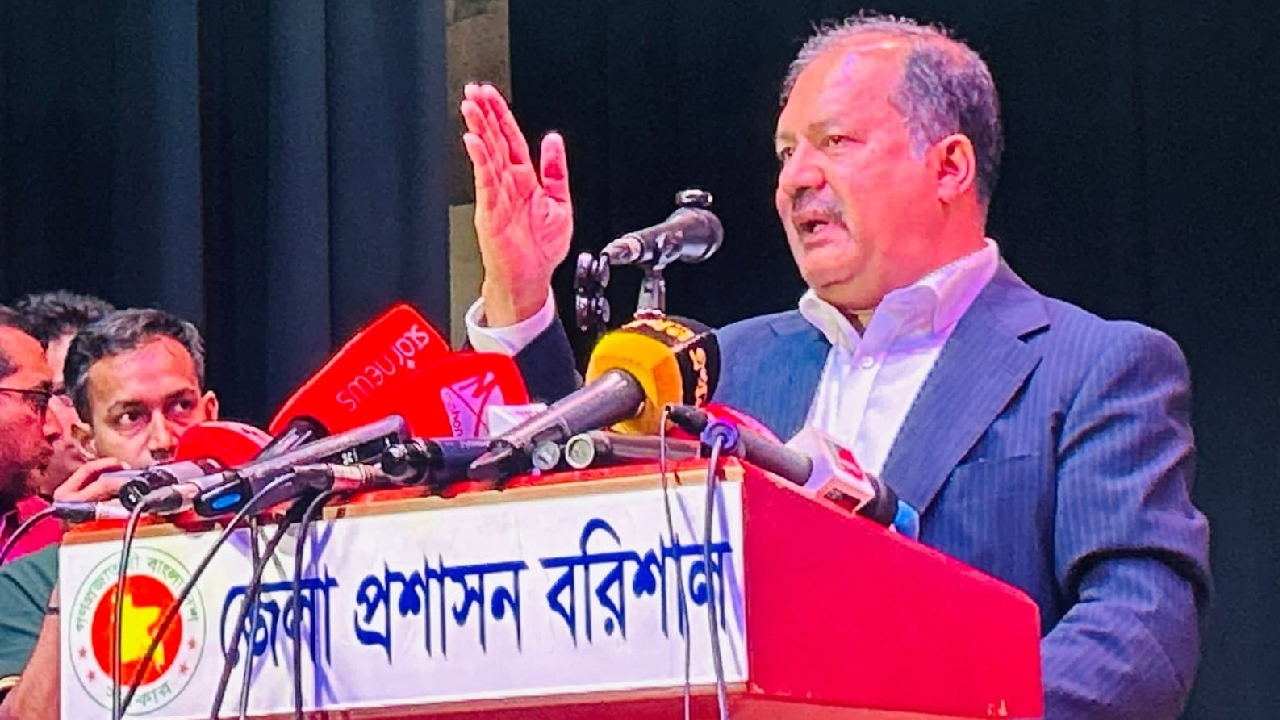 সাংবাদিকদের সমস্যা সাংবাদিকতার পরিসরেই সমাধান হওয়া উচিত: তথ্যমন্ত্রী