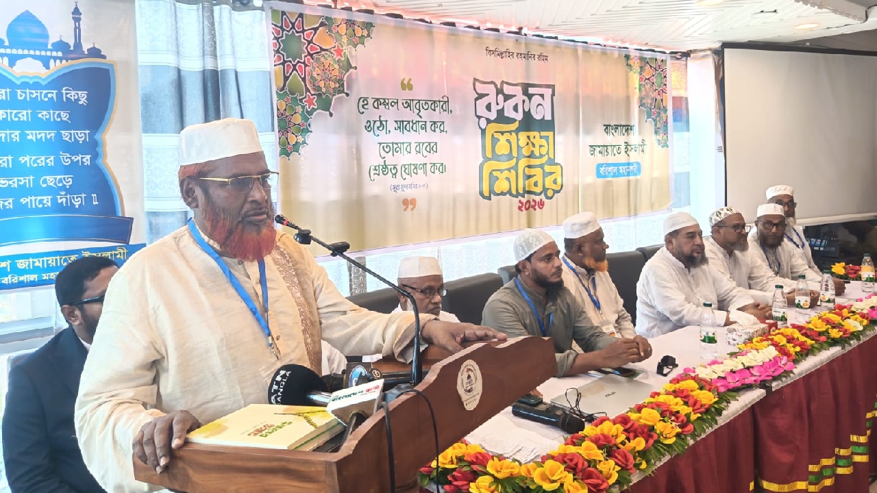 আমরা এখনই সরকারের পদত্যাগ চাই না: গোলাম পরওয়ার