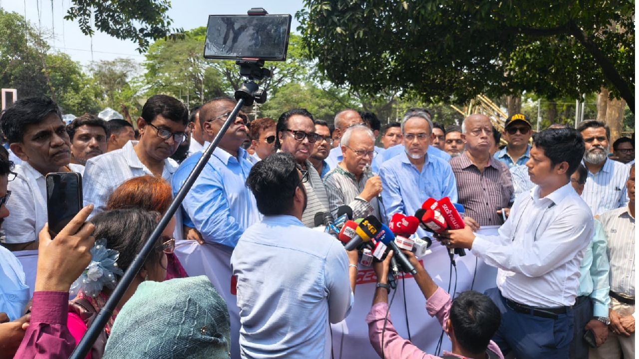 টিকাবিরোধী প্রচার, স্বাস্থ্যখাতে অবহেলায় হামের ঝুঁকি বেড়েছে: রিজভী