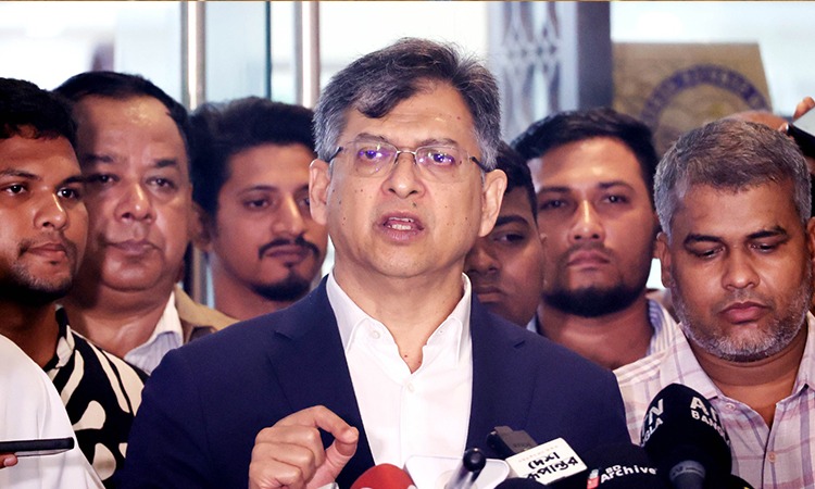 ধর্মের নামে ট্যাবলেট বিক্রি করে প্রতারণা করছে একটি দল: সালাহউদ্দিন