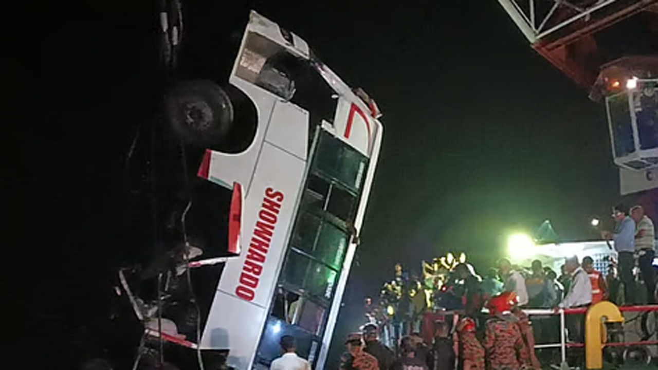 Bus_Accident