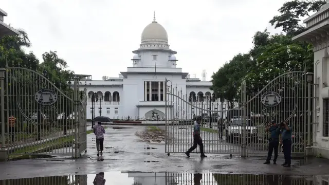 সুপ্রিম কোর্টের কাছে ফিরল অধস্তন আদালতের নিয়ন্ত্রণ
