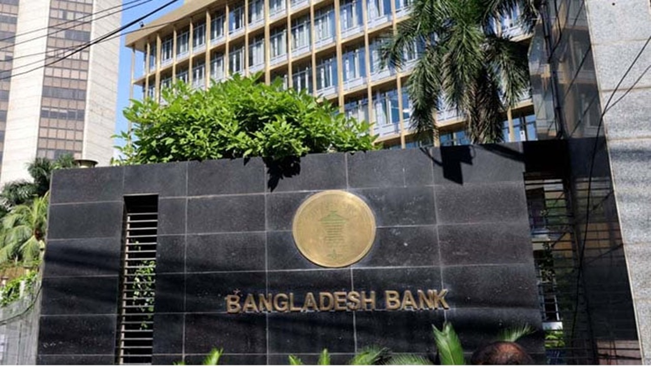 ই-লোন: আর্থিক বিপ্লব, নাকি নতুন ঋণফাঁদ?