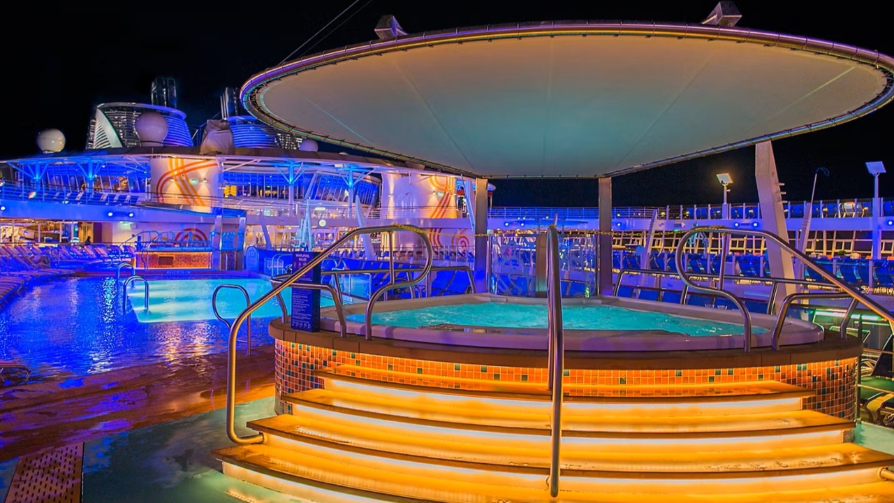 cruise ship (2)