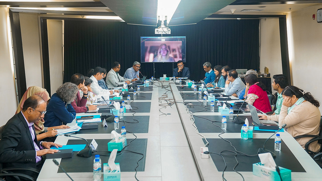 আসন্ন নির্বাচনে সাংবাদিকদের জন্য বড় হুমকি রাজনৈতিক নেতা-কর্মীরা: গবেষণা