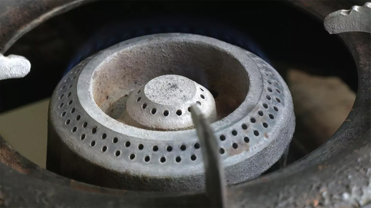 এলএনজি সরবরাহ হ্রাস, কম থাকবে গ্যাসের চাপ