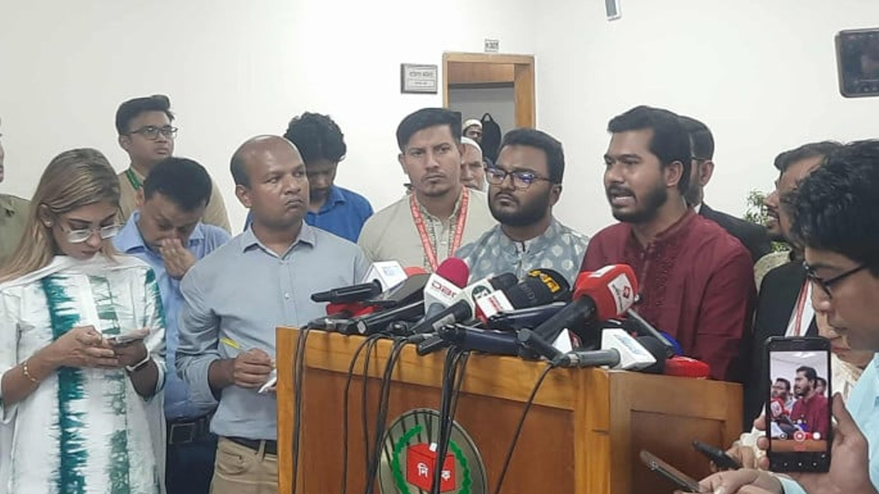 উপদেষ্টাদের ভোটে অংশ নেওয়া বন্ধে বিধান চায় গণঅধিকার পরিষদ