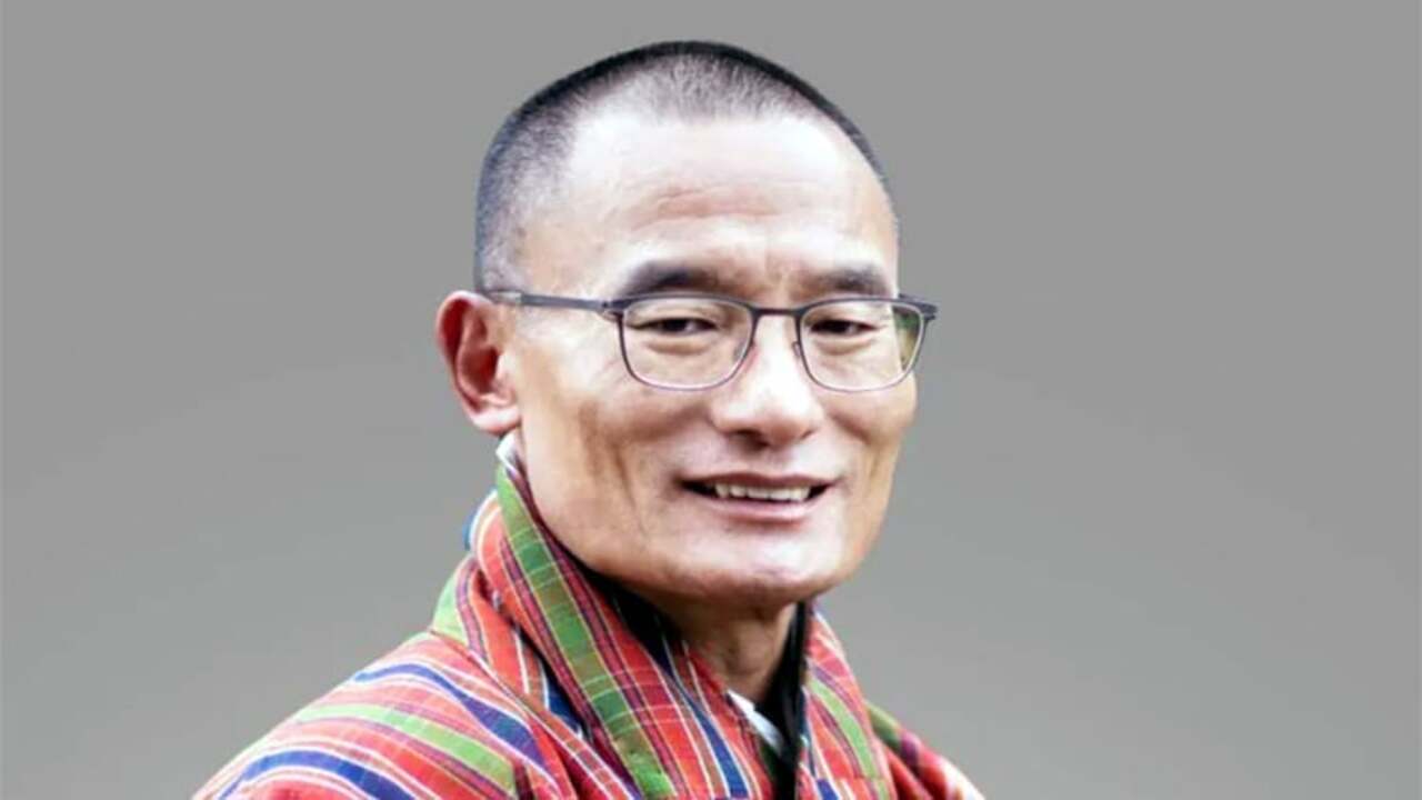 তিন দিনের সফরে ঢাকায় আসছেন ভুটানের প্রধানমন্ত্রী