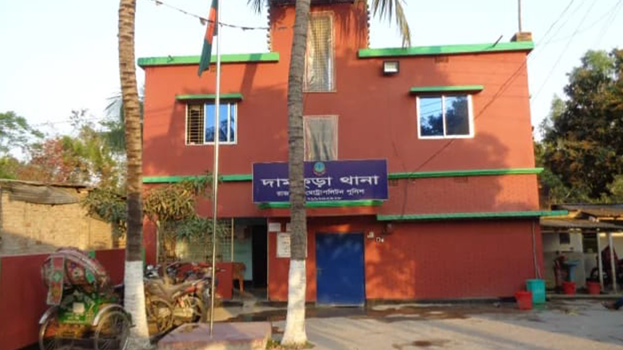 ধারের ৪৫০ টাকা না পেয়ে রাজশাহীতে বন্ধুকে ছুরিকাঘাতে হত্যা