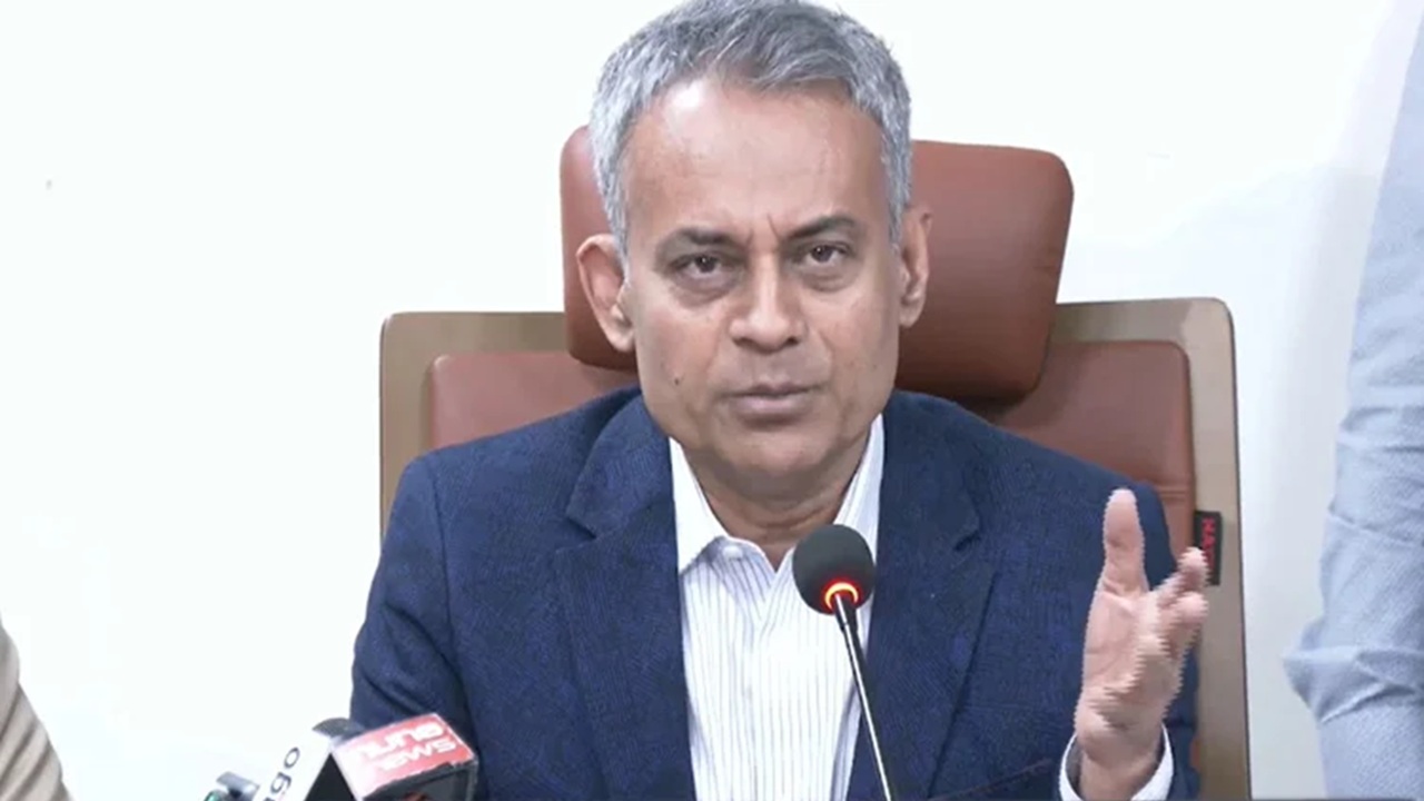 ‘সরকার চট্টগ্রাম বন্দর বিদেশিদের হাতে তুলে দেবে না’