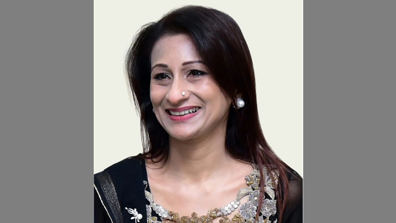 গ্রেপ্তারি পরোয়ানার ৪০ মিনিট না যেতেই সিমিনের জামিন