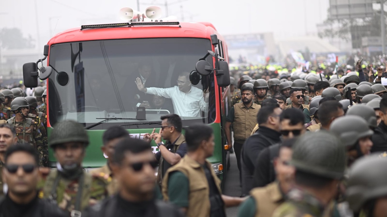 tarek bus