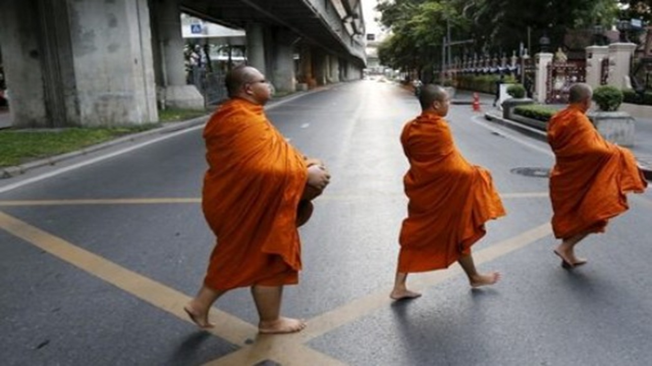 thailand monk 3